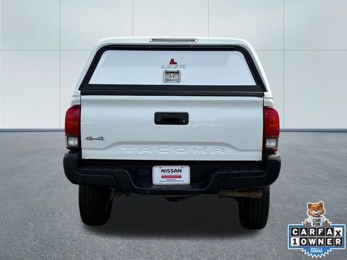 Used 2022 Toyota Tacoma SR image 7