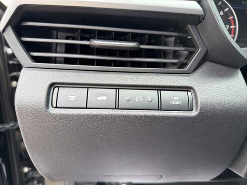 Used 2023 Nissan Altima 2.5 SL FWD image 25