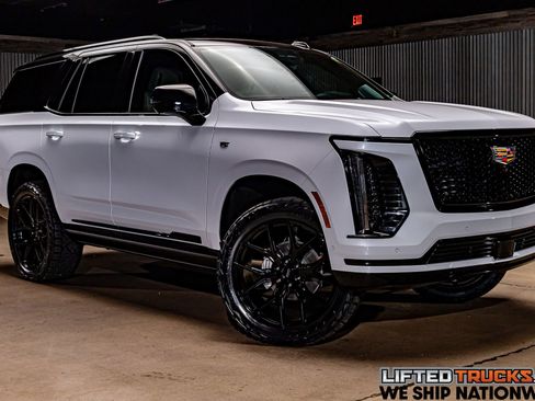 Used 2026 Cadillac Escalade Platinum Sport w/ LPO, Floor Liner Package image 1