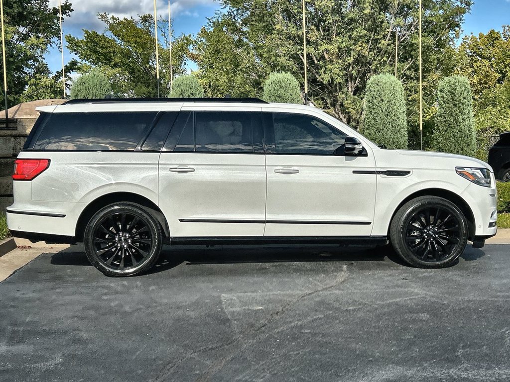Used 2021 Lincoln Navigator L Reserve w/ Luxury Package AWD/4WD image 6