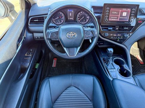 Used 2023 Toyota Camry SE FWD image 19
