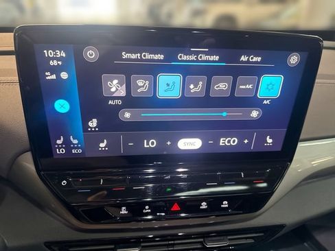 Certified 2023 Volkswagen ID.4 Pro S AWD/4WD image 18