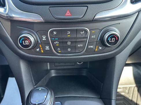 Used 2019 Chevrolet Equinox LT image 19