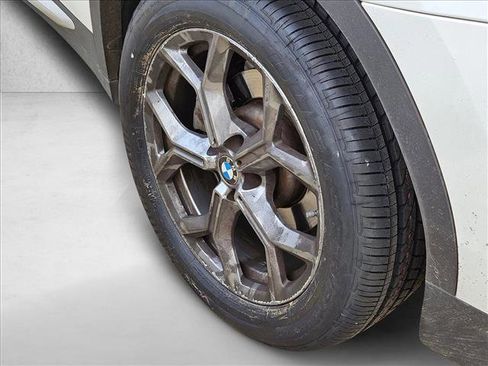 Certified 2024 BMW X3 xDrive30i w/ Premium Package image 10