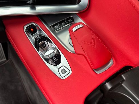 Used 2023 Chevrolet Corvette Stingray Preferred Cpe w/ Z51 Performance Package RWD image 28