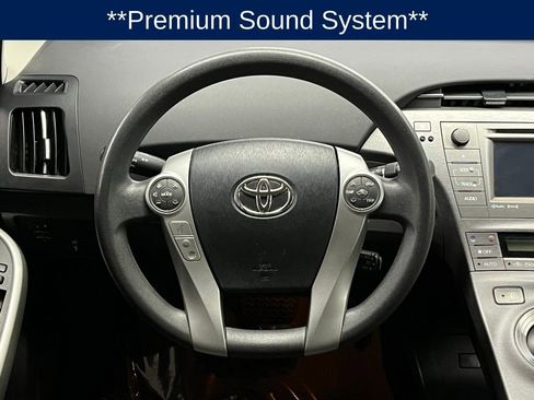 Used 2015 Toyota Prius Four image 8