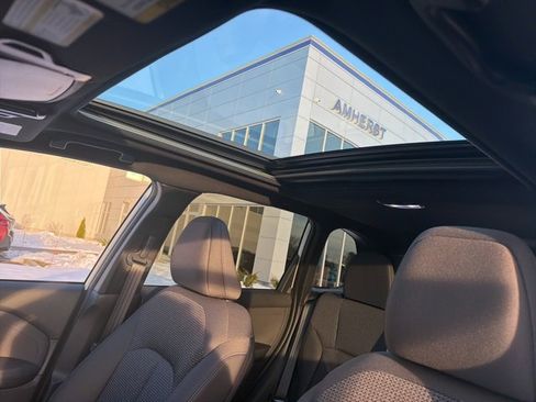 Used 2025 Subaru Forester Premium image 22