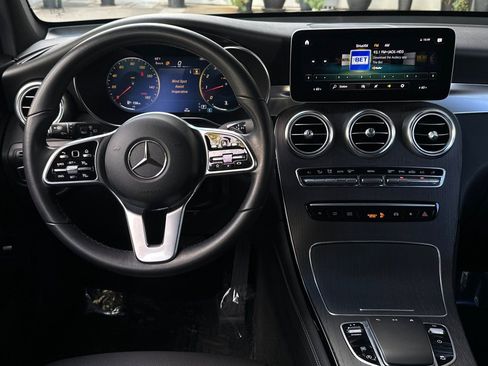 Certified 2020 Mercedes-Benz GLC 300 image 30