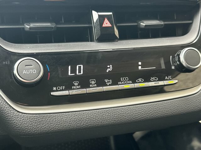 Used 2024 Toyota Corolla LE FWD image 23