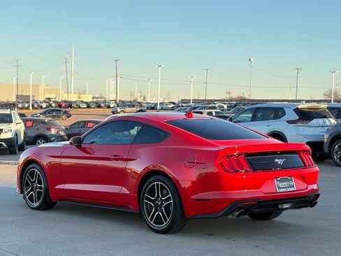 Used 2022 Ford Mustang Premium image 6