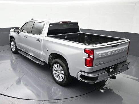 Used 2022 Chevrolet Silverado 1500 Custom RWD image 14