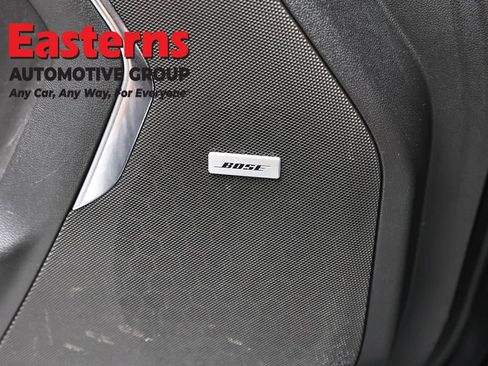 Used 2024 Chevrolet Suburban LT image 21