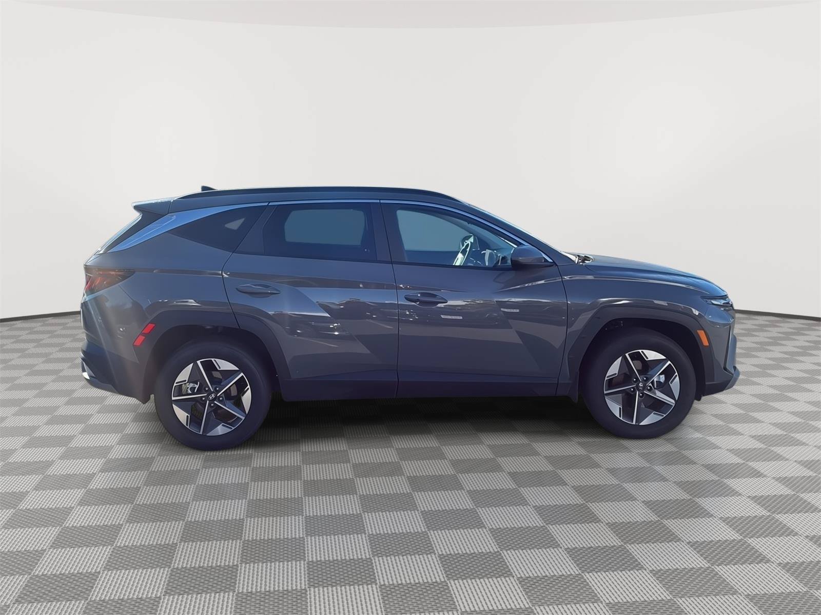Used 2026 Hyundai Tucson SEL Plus AWD/4WD image 4