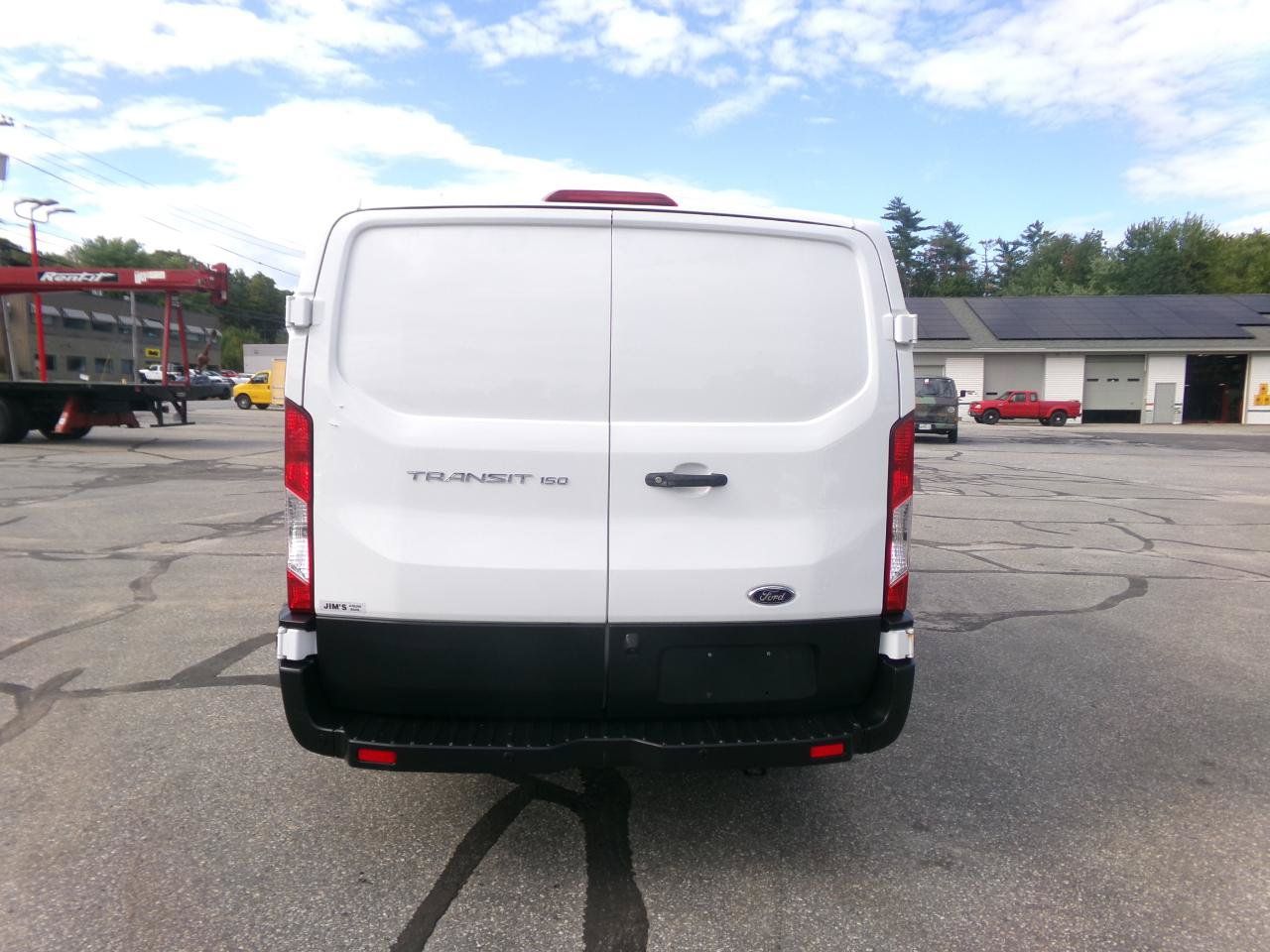 Used 2019 Ford Transit 150 130 Low Roof RWD image 16
