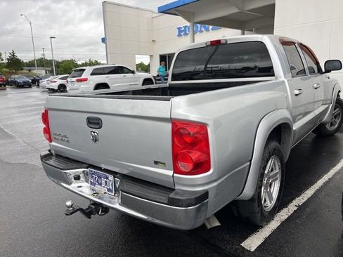 Used 2007 Dodge Dakota SLT w/ Sun & Wheel Value Group AWD/4WD image 5