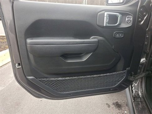 Used 2023 Jeep Wrangler Rubicon w/ Xtreme 35 Tire Package image 12