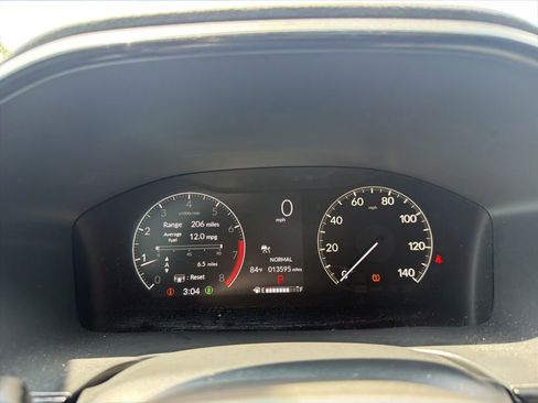 Used 2025 Honda CR-V EX image 16
