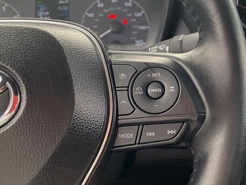 Certified 2025 Toyota Corolla SE FWD image 27