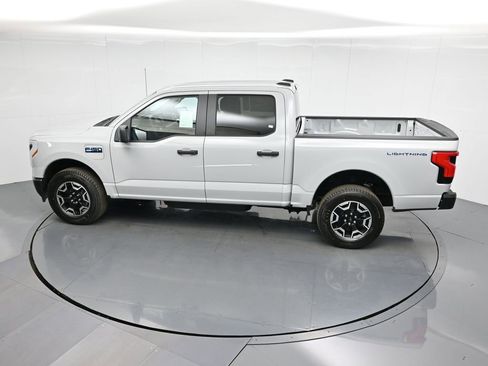 New 2024 Ford F150 Lightning Pro image 42
