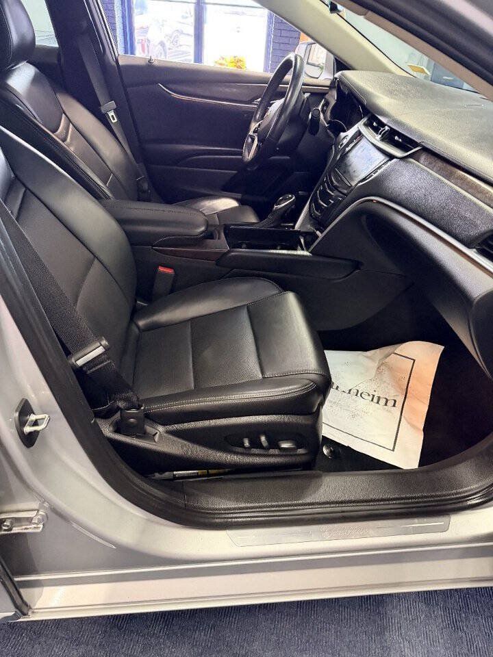 Used 2018 Cadillac XTS Luxury AWD/4WD image 13