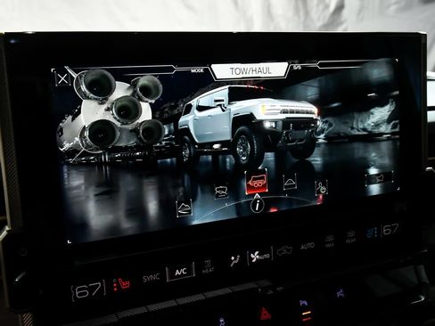 Used 2025 GMC Hummer EV 2X w/ LPO, Cargo Utility Package AWD/4WD image 38
