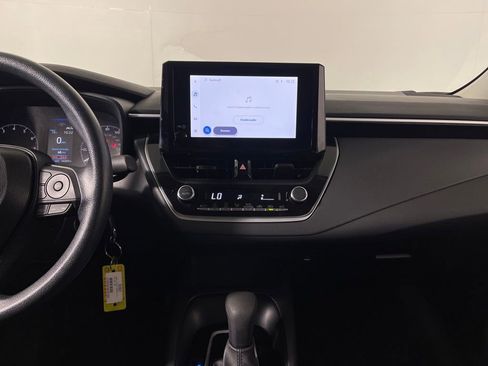 Certified 2025 Toyota Corolla LE image 15