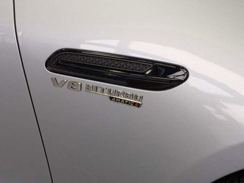 Used 2021 Mercedes-Benz AMG GT 63 image 12