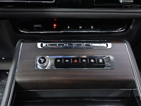 New 2026 Lincoln Aviator Reserve AWD/4WD image 31