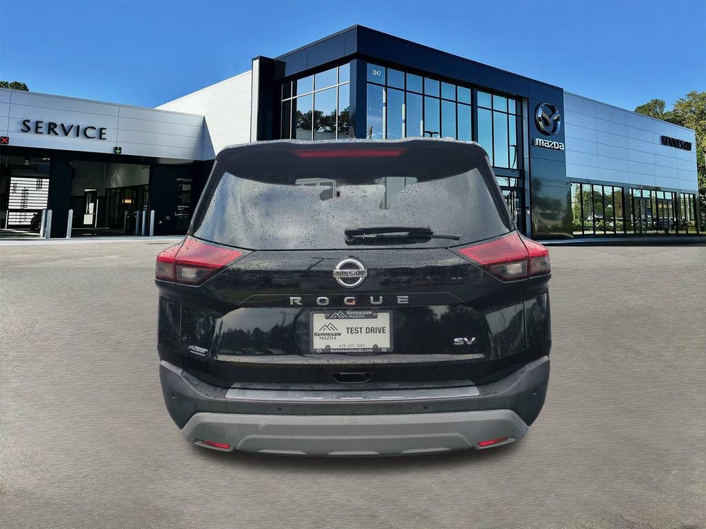 Used 2021 Nissan Rogue SV w/ Premium Package FWD image 5