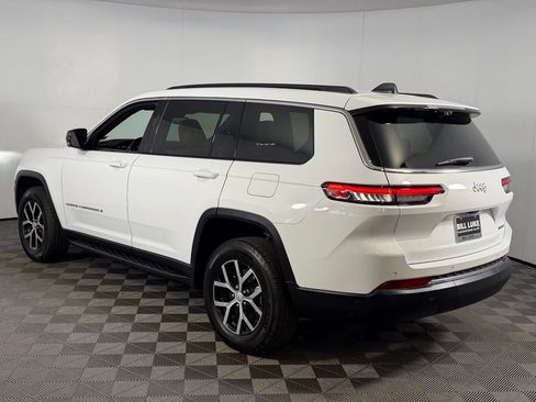 Certified 2025 Jeep Grand Cherokee L Limited w/ Luxury Tech Group II RWD image 12