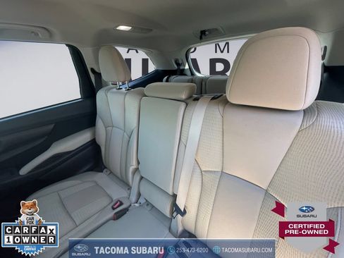 Certified 2025 Subaru Ascent Premium AWD/4WD image 16
