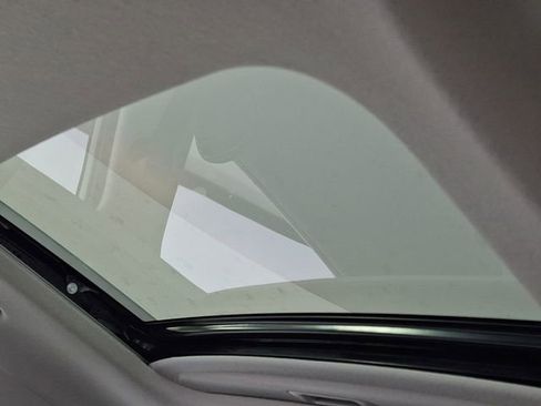 New 2026 Hyundai Venue SEL FWD image 12