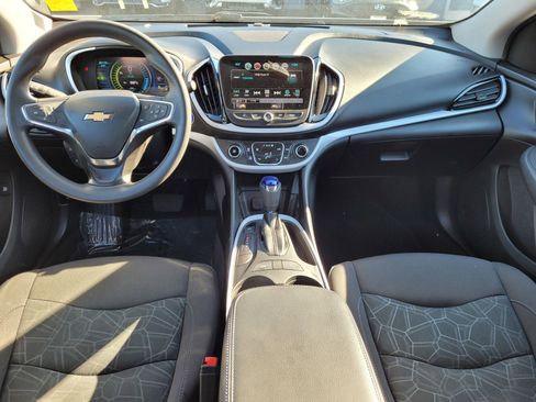 Used 2018 Chevrolet Volt LT image 10
