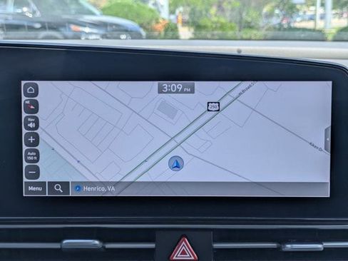 Used 2024 Hyundai Elantra SEL FWD image 20
