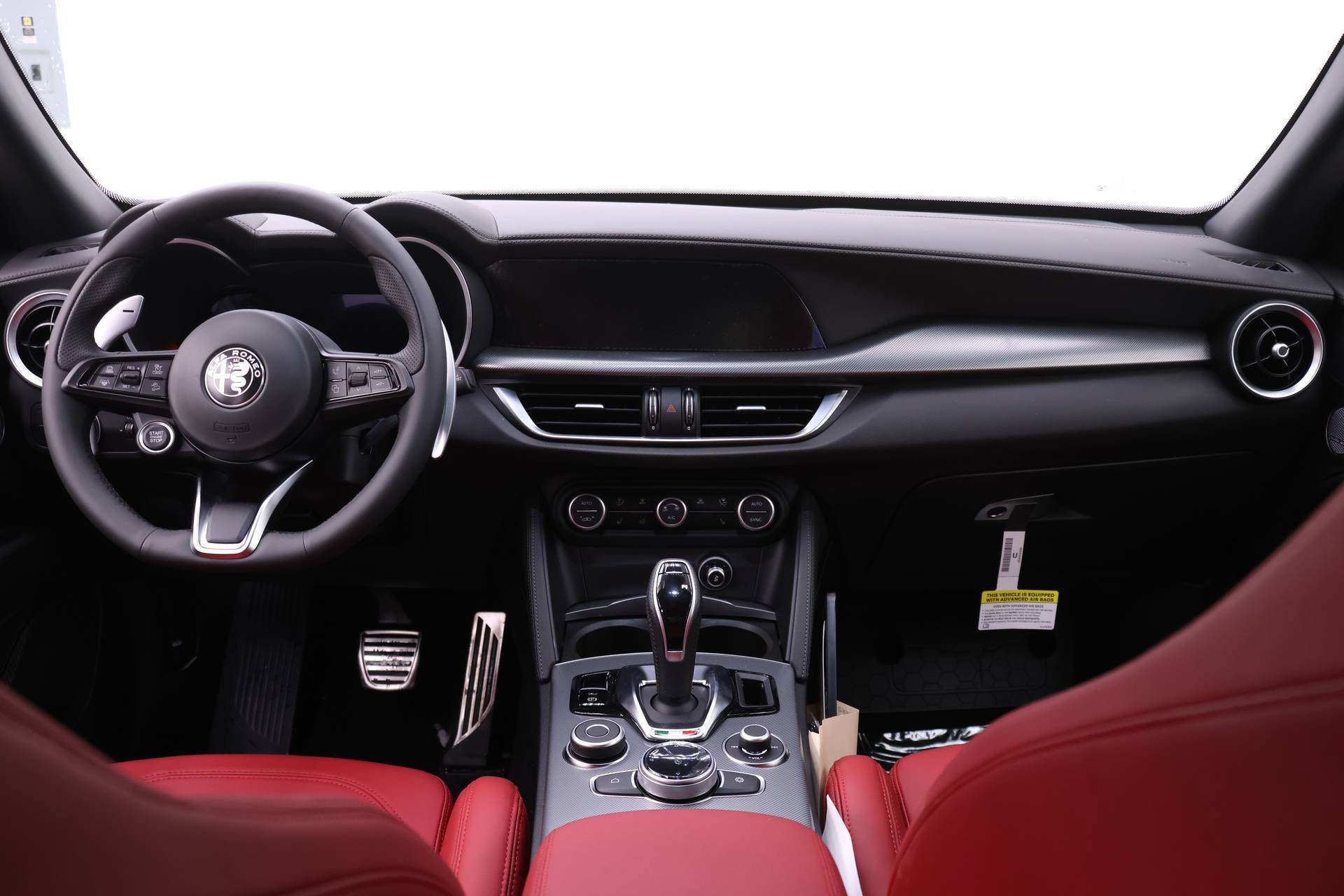 New 2026 Alfa Romeo Stelvio Sprint AWD/4WD image 8