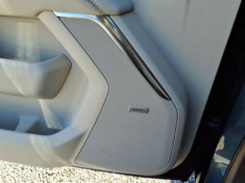 Used 2025 GMC Yukon Denali image 34