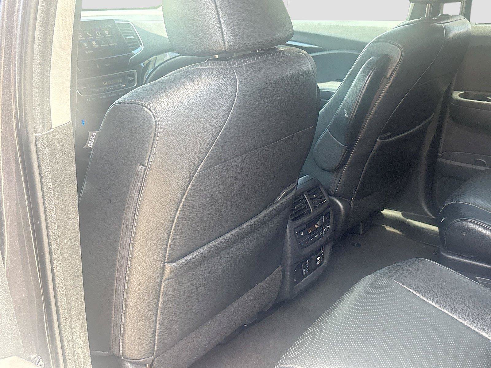 Used 2019 Honda Pilot Elite image 16