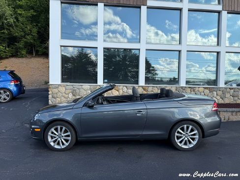 Used 2012 Volkswagen Eos Komfort image 11