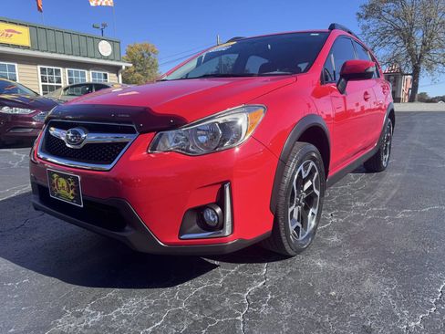 Used 2016 Subaru Crosstrek 2.0i Premium w/ Special Edition image 3