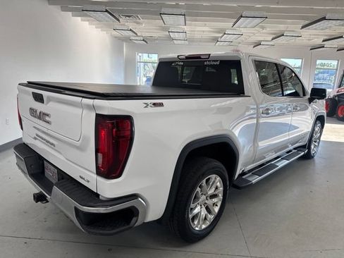 Used 2021 GMC Sierra 1500 SLT w/ SLT Premium Package AWD/4WD image 13