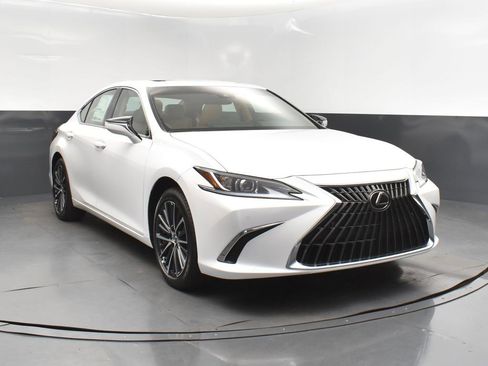 New 2025 Lexus ES 350 w/ Premium Package image 9