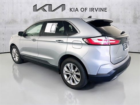 Used 2024 Ford Edge Titanium image 5