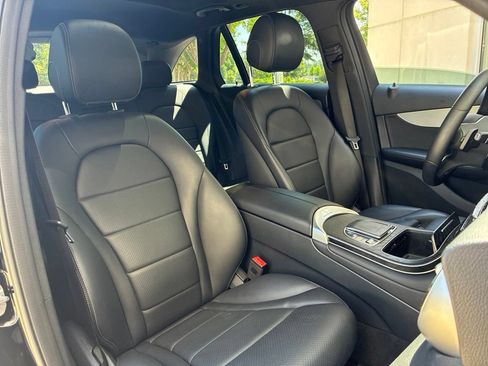 Used 2022 Mercedes-Benz GLC 300 image 16