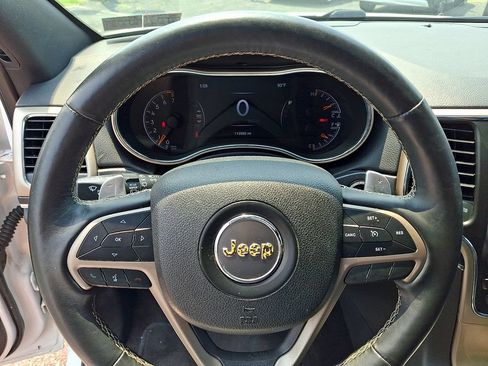 Used 2017 Jeep Grand Cherokee Limited AWD/4WD image 21