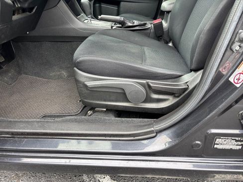 Used 2014 Subaru Impreza 2.0i AWD/4WD image 13