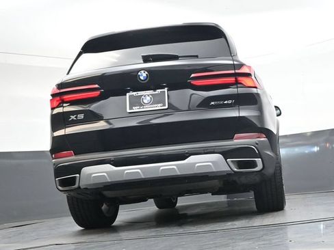 Used 2024 BMW X5 xDrive40i w/ Premium Package AWD/4WD image 35