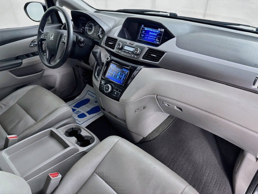 Used 2016 Honda Odyssey EX image 37