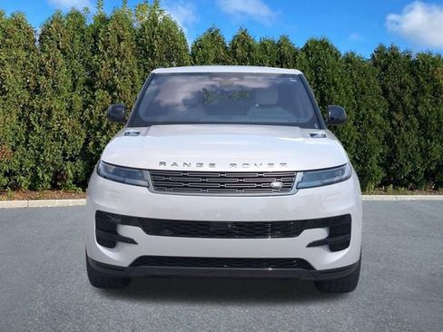 Used 2023 Land Rover Range Rover Sport SE AWD/4WD image 2