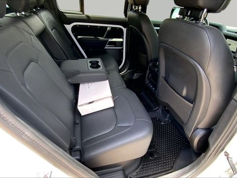 Used 2024 Land Rover Defender 110 S AWD/4WD image 19