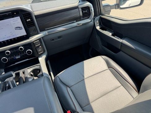 Used 2024 Ford F150 Lariat w/ Tow/Haul Package AWD/4WD image 15